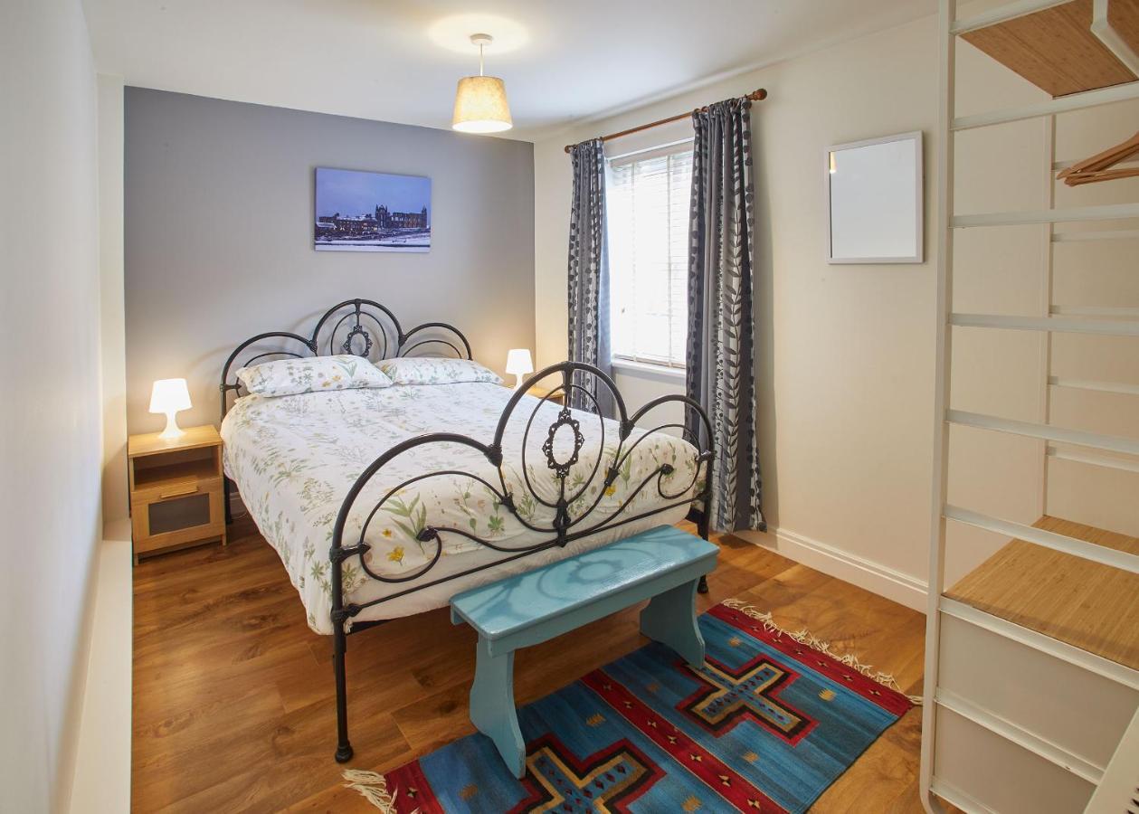 Host & Stay - Whitehall 1 Apartment Whitby Eksteriør bilde
